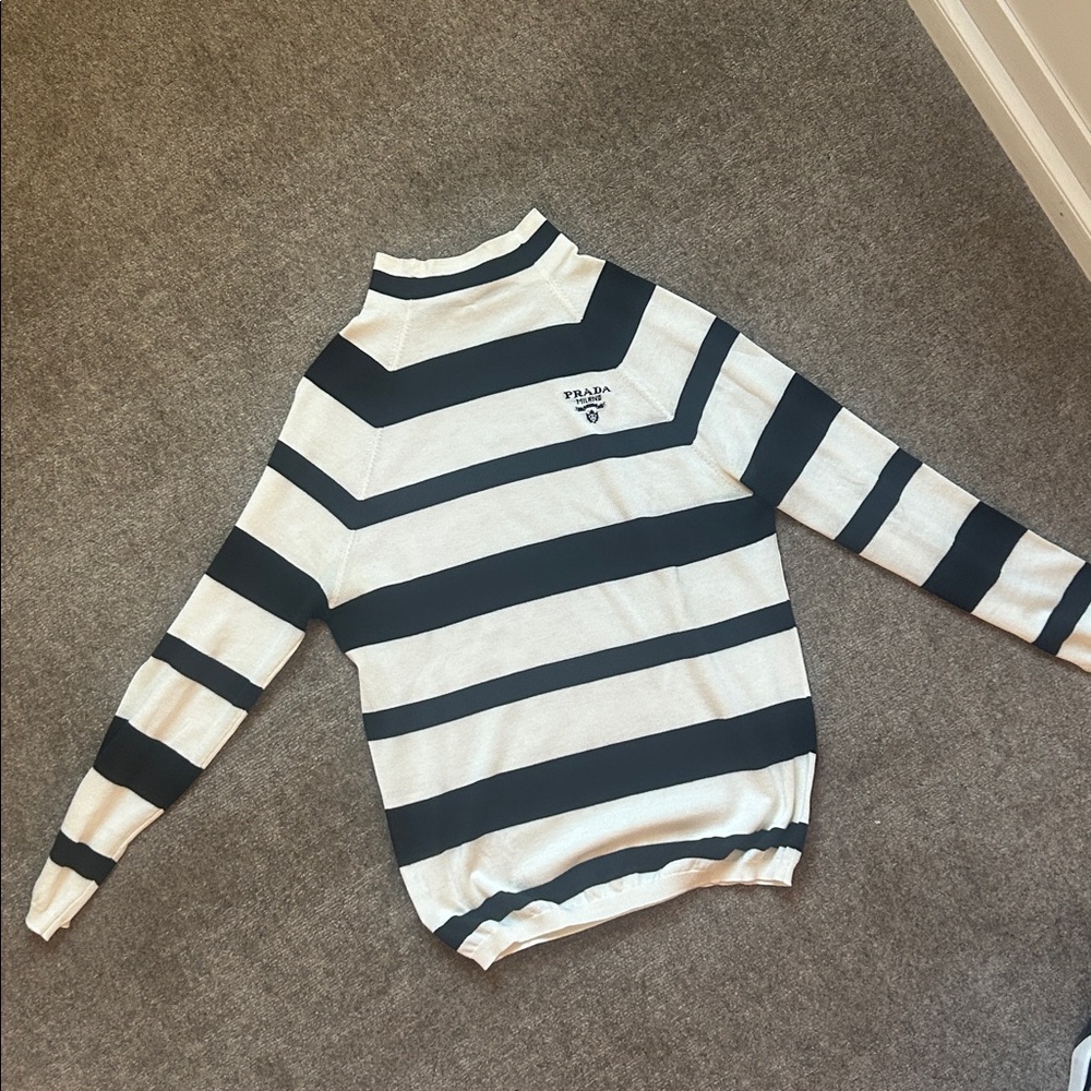 Prada 2022 striped logo knit